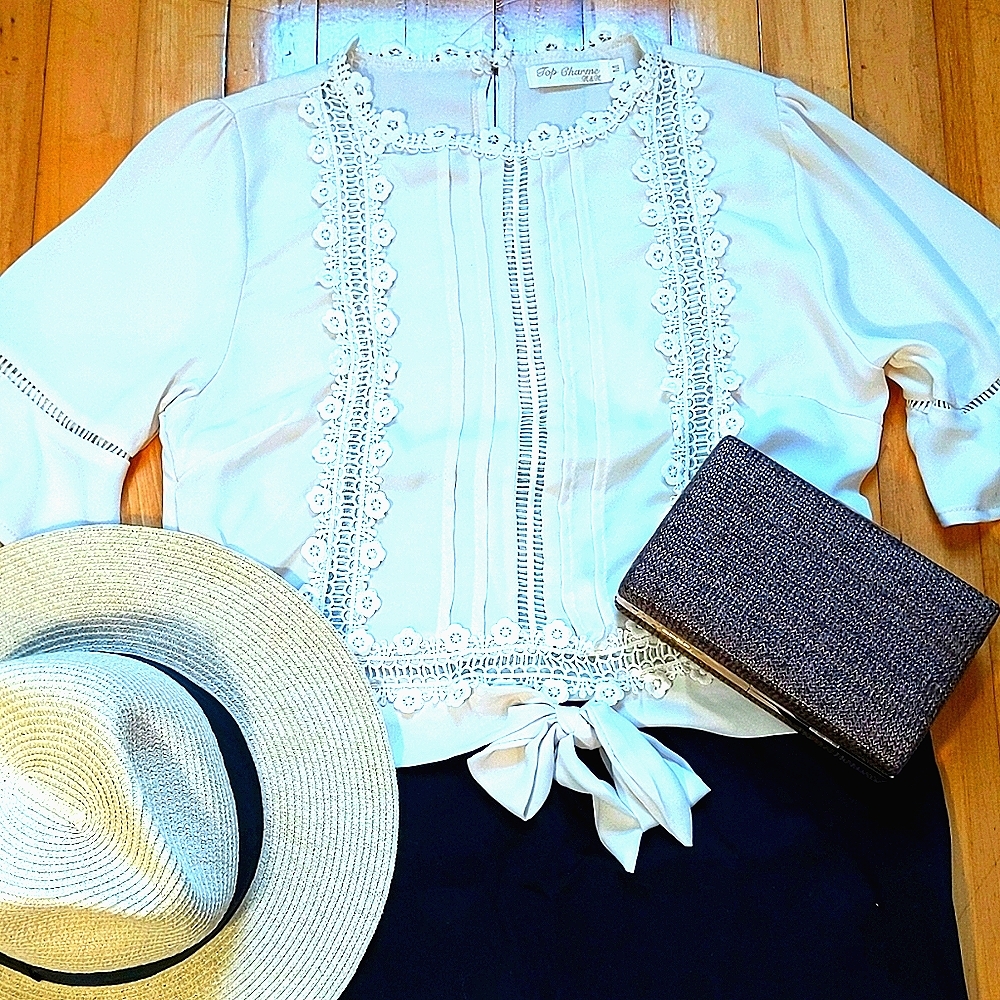 Romantic Top size Medium